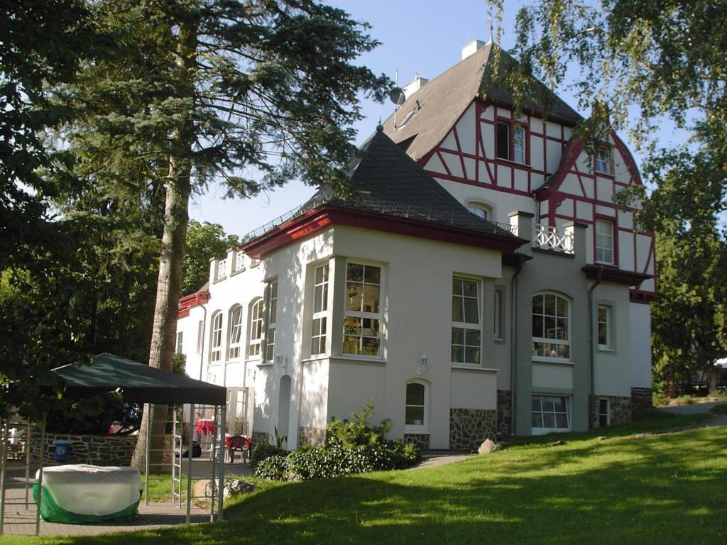 Waldhotel Forsthaus Remstecken Coblenza Exterior foto